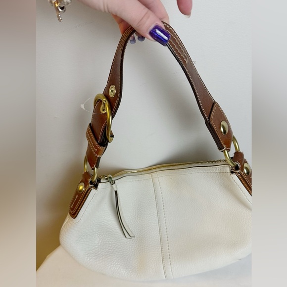 Coach Tan Pebbled Leather Large Shoulder Hobo Bag 11838 - Picture 2 of 4